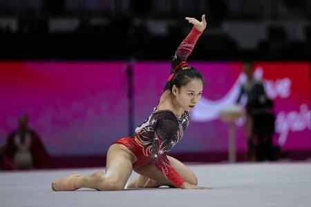 Zhang Qingying - 2025 Worlds 1.webp